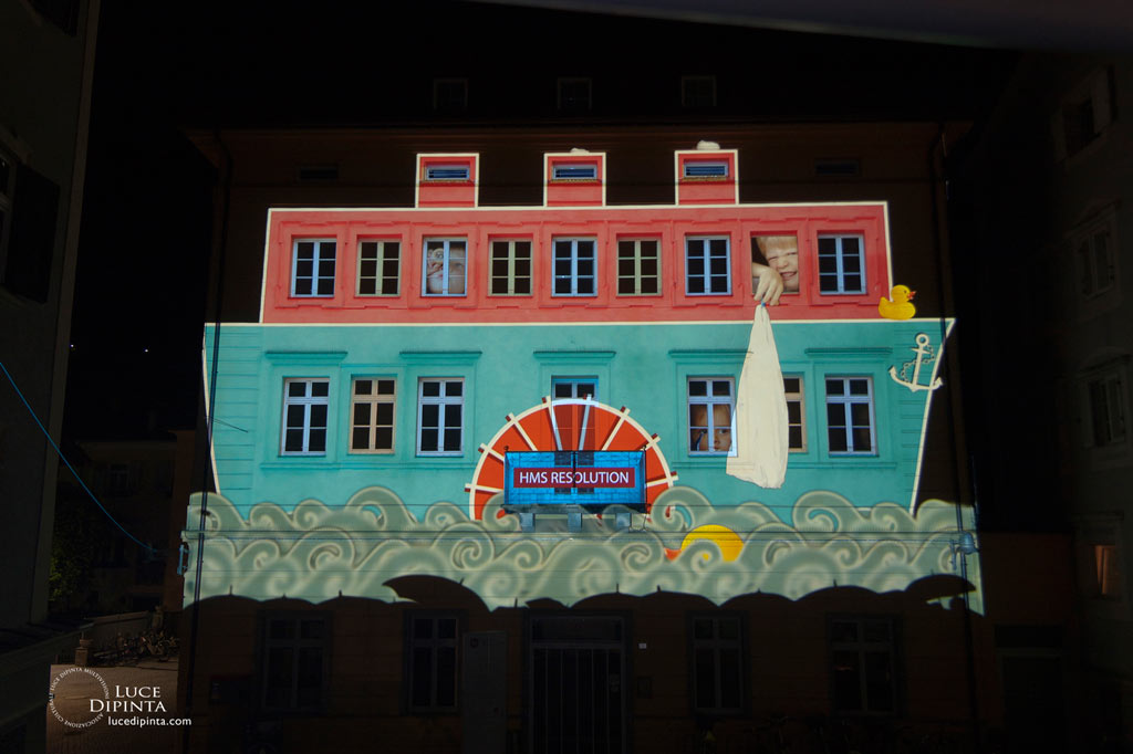 ReSolution, a building projection mapping